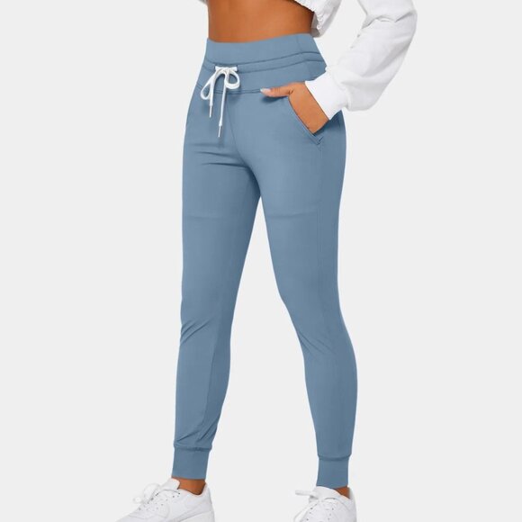 HALARA 4 Piece Athleisure / Activewear Mystery Box + Bonus Size Large NWT / NWOT - Picture 6 of 12